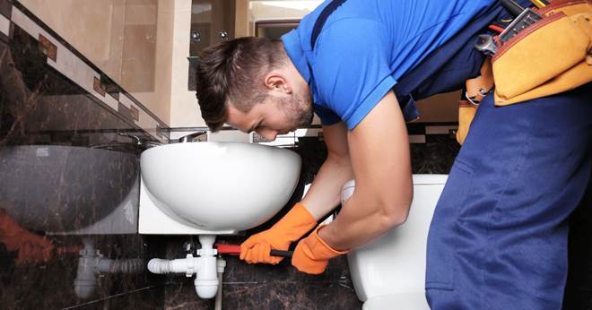 plumber and heating engineer