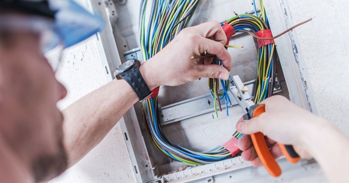 is it legal to do my own electrical wiring