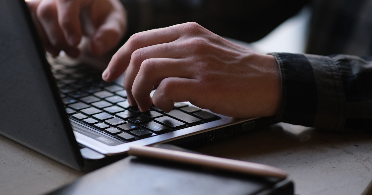 Trading-2025-12-22T102639.525 Are Blog Formal Or Informal Writing Styles?