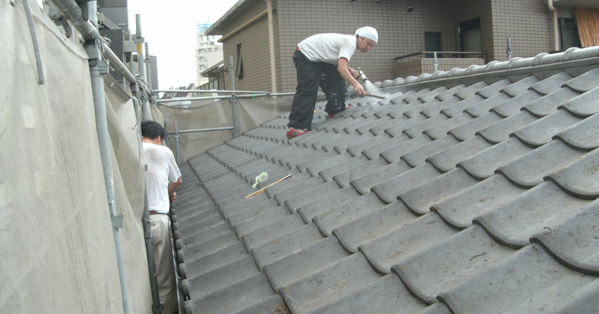 Guest-Post-2026-02-06T114728.605 Will Roofing Companies Pay Your Deductible?