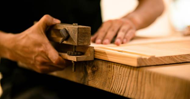 Can you do carpentry work without a license